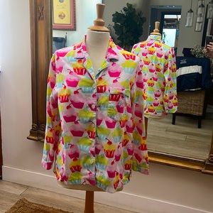 Victoria Secret Cupcake Pajama Top Size Small